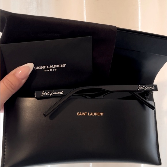 YSL YVES SAINT LAURENT SAINT LAURENT CAT EYE SUNGLASSES - Picture 1 of 13